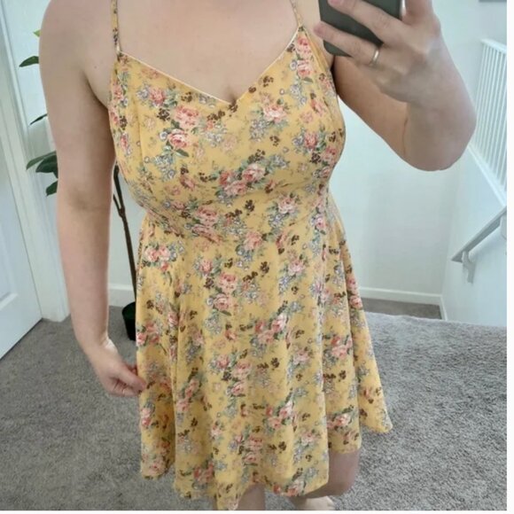 ⭐️ Floral Picnic Summer Tie Bow Adjustable Skater Babydoll Boho Mini Hip Dress - Picture 8 of 8